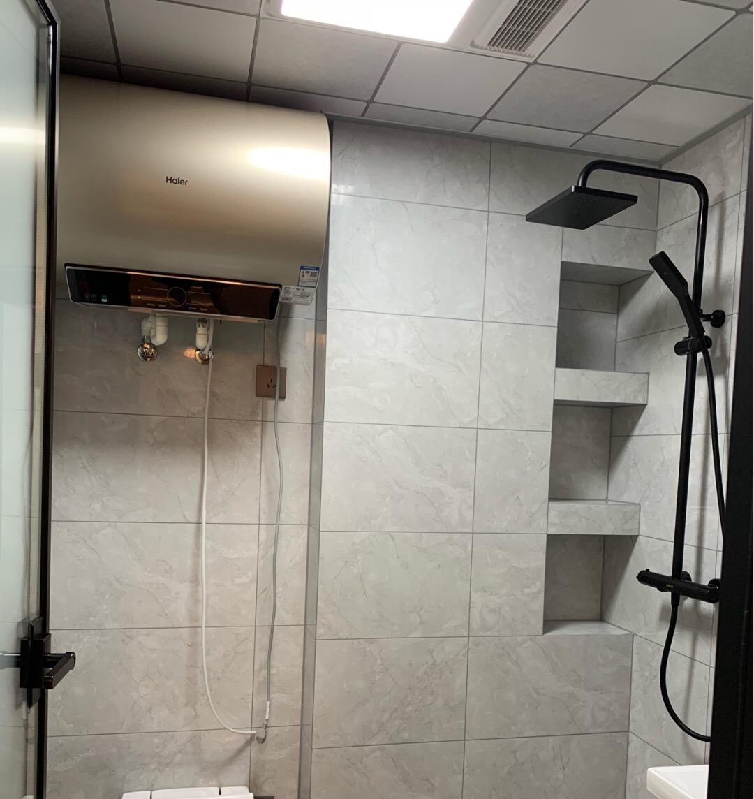 鞋柜|她家面积不大,入户鞋柜非常实用,橱柜不到顶很方便使用,晒晒