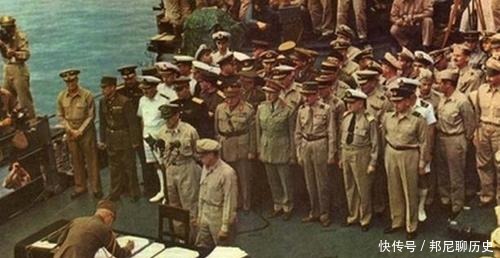 苏联出兵东|日本战败投降,是因为美国投下的两颗原子弹吗说来你可能都不信