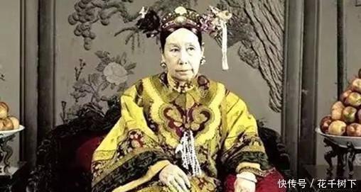 常回家看看@赞扬母爱的两首古诗, 其中一首非常有名, 经常被世人挂在嘴边!