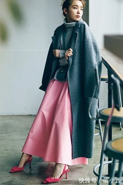 大衣 没穿过高领衫的你可就out了!赶紧学日系博主这样穿,美得更优雅