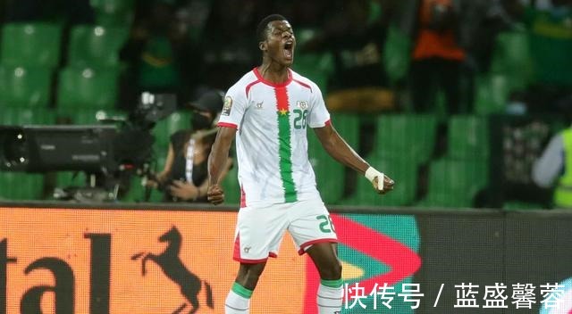非洲杯|1-0,24年纪录诞生!世界第60爆冷晋级,英超大将见证奇迹!