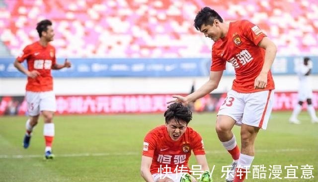 球迷|广州队全力阻击海港,或是恒大时代谢幕战,功勋国脚复出!