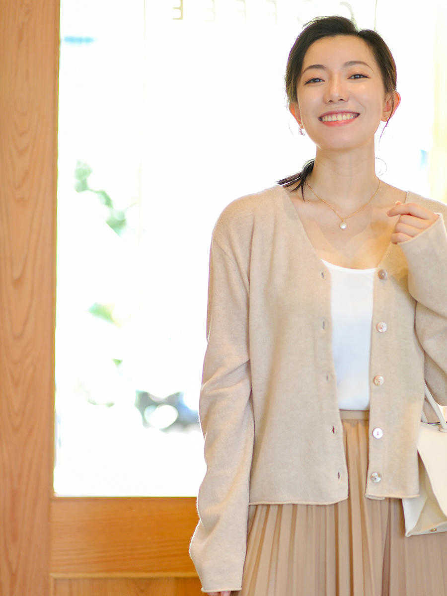 搭配|秋天适合针织衫和裙子,穿出照样美出众