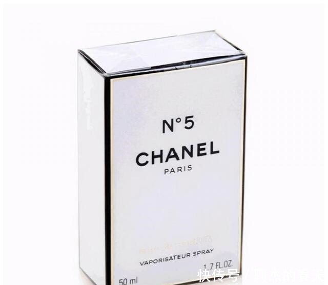 传奇女王打造时尚香奈儿的传奇一生