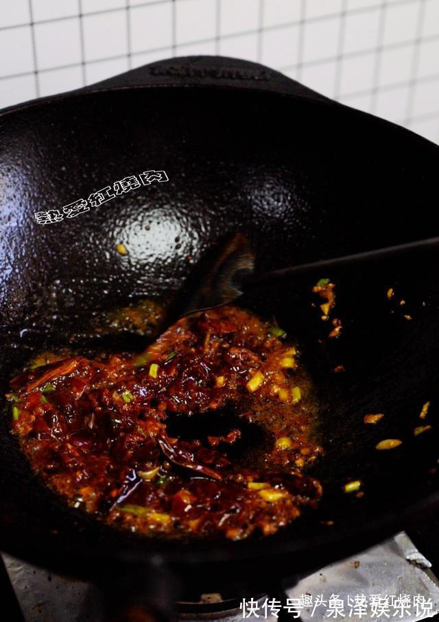 花椒面|鸡胸肉的这个做法超好吃,又滑又嫩麻又辣,鲜香开胃真下饭