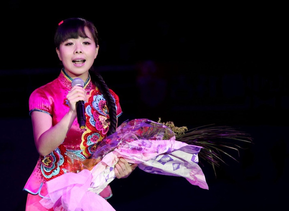 王二妮|国家一级演员:因买不起房,回到农村种田,如今放牛带娃成日常