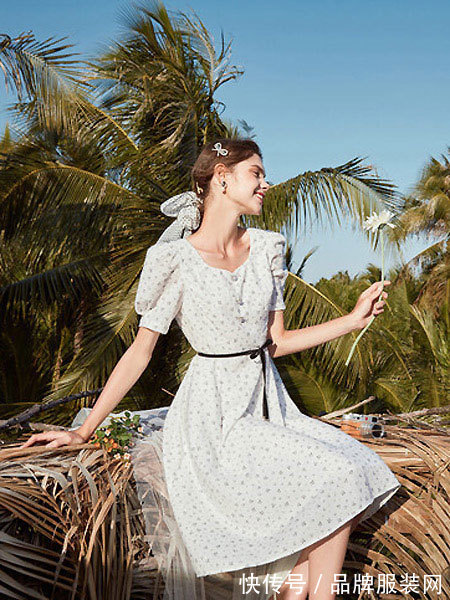 白色连衣裙|风格多变的春美多白色连衣裙 诠释万种柔情!