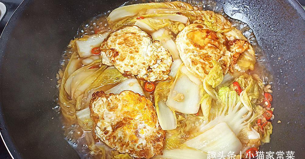 鸡蛋和娃娃菜一起制作,清爽不油腻,鲜嫩又美味,好吃下饭的菜