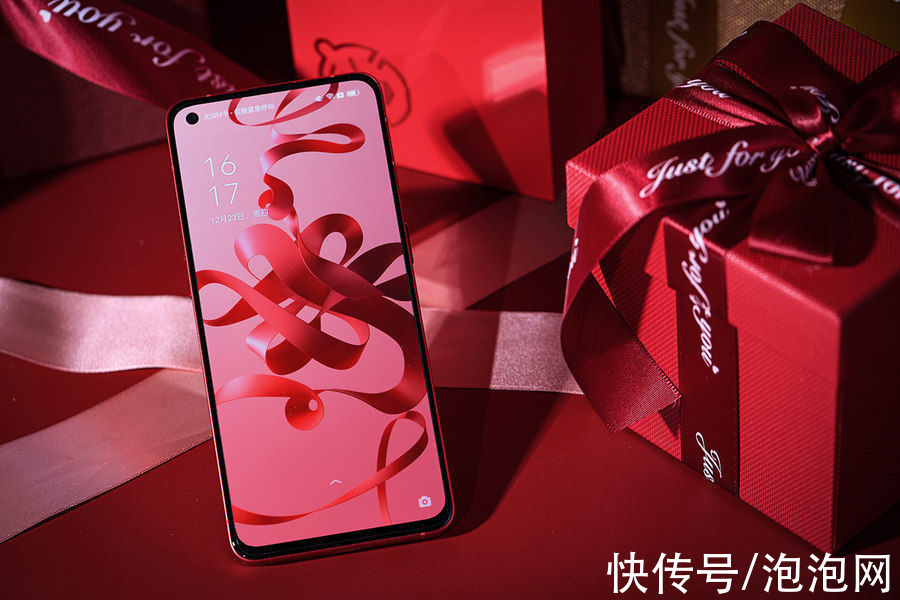 oppo|更高级的红丝绒质感 OPPO Reno7新年版评测