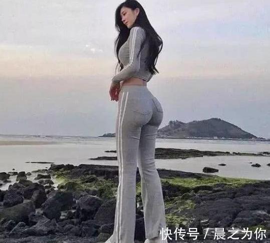 呼啦圈|1米73的她,“沙漏型”身材让人羡慕,坚持这1运动或是关键