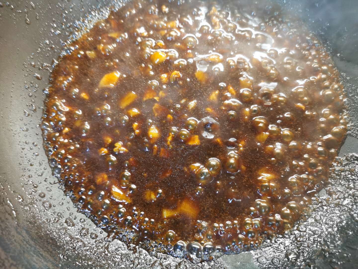 五花肉|好吃到跳脚的自制炸酱面，连吃三碗不过瘾，口感饱满，回味无穷