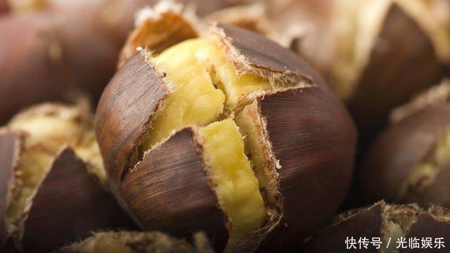 煮板栗时,什么水下锅很重要,很多人不懂,难怪板栗不容易去皮