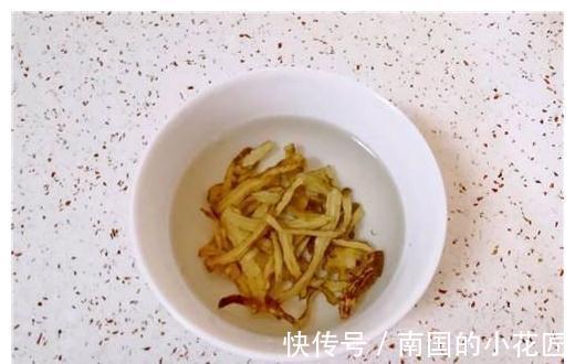 民间|补血喝它顶用,是民间土方子,脸蛋红扑扑,气色好,比补药强!