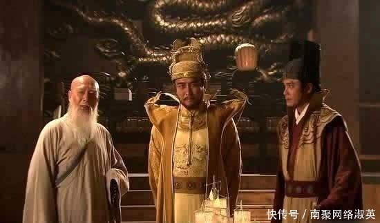 完大|朱元璋请高僧吃饭,饭后高僧写了一首诗,朱元璋看完大怒:杀了他