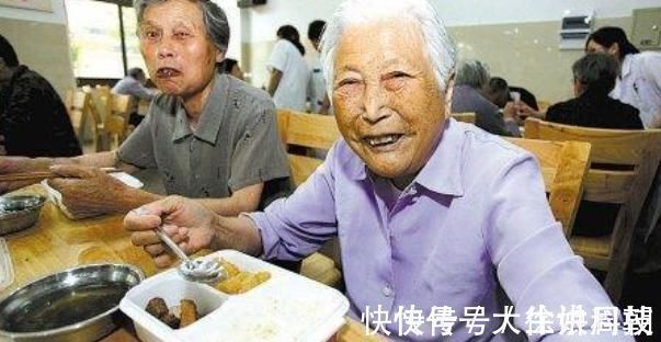 心脏病|50岁后若有5个表现的人,最易长寿,5个全有的一定可活到90岁