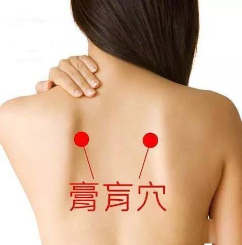 远离|此穴无所不治3个动作拉开它,大病小疾都远离