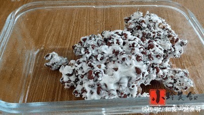 保鲜膜|想吃红豆糯米糕不用出去买了,教你简单做法,软糯香甜,越嚼越香