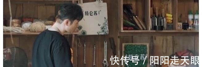 感情關系|《中餐廳》定檔，黃曉明隔空喊話baby，感情關系超甜蜜