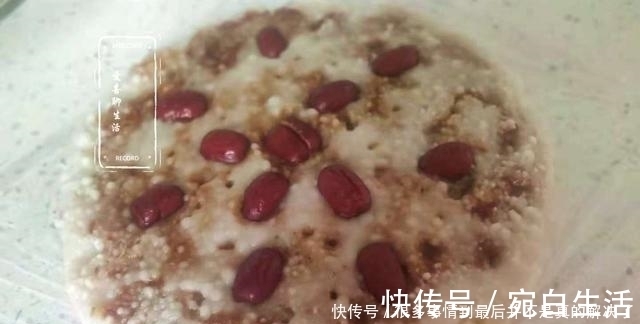 糯米|两勺糯米粉一把大红枣，做出夹心枣泥糕，香甜软糯，比面包还好吃
