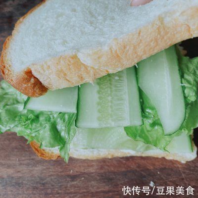 三明治|明天要上班，今天吃大餐#丘比三明治#早餐三明治