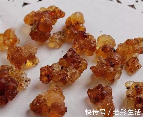 无花果干|女人来“大姨妈”时，不妨吃点它，抑菌排毒，子宫慢慢变干净