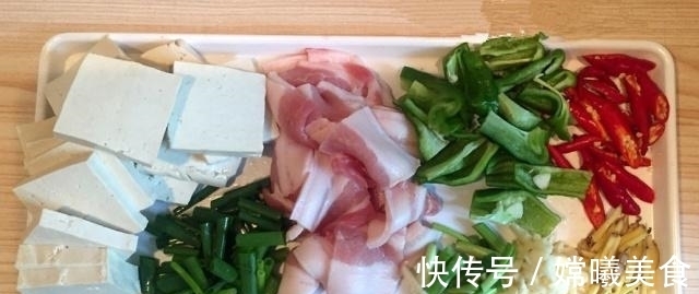 下饭|豆腐这么做比肉香，大鱼大肉比不了，爽口下饭，全家人都爱吃