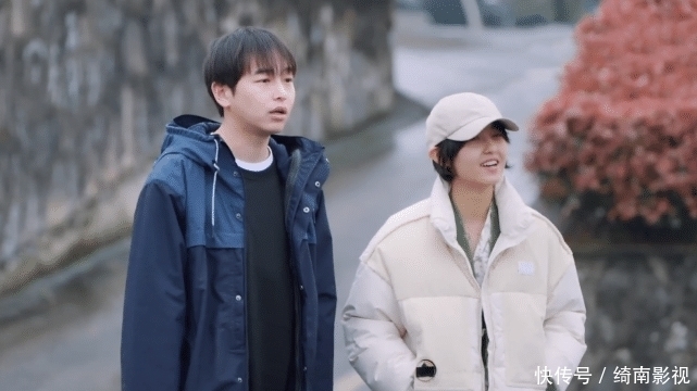 《向往的生活》张艺兴与彭昱畅张子枫相处尴尬,张子枫没存在感