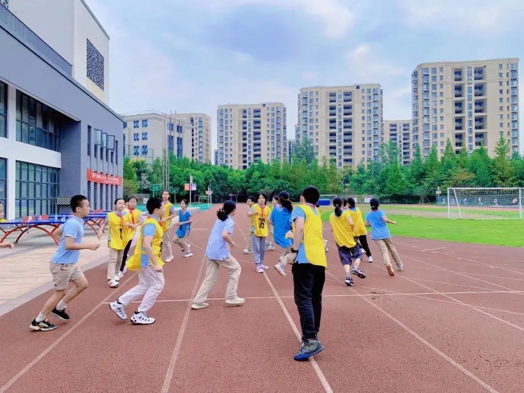 作业|解开杭州市澎博小学的学后托管密码：学习与快乐齐飞