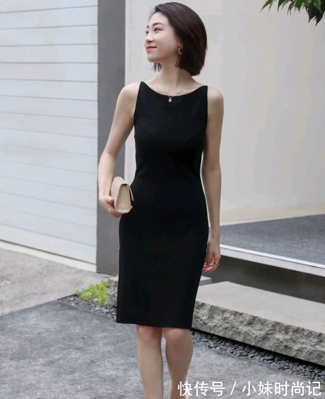 简约|想穿出高级感很简单，简约温柔的穿搭就很好驾驭，精致又有女人味