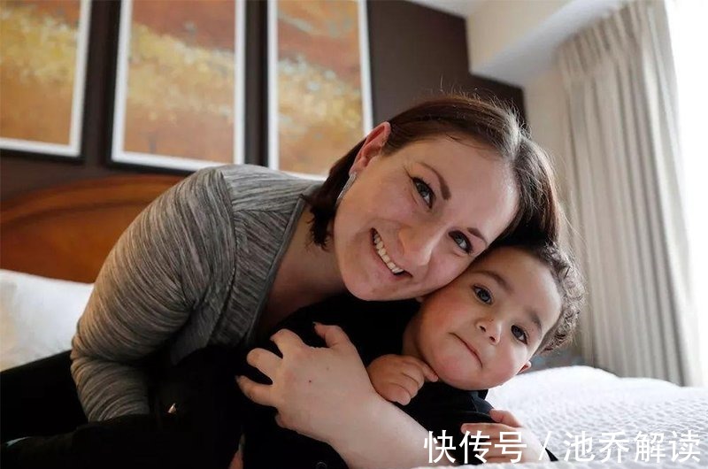 家教|从一个孩子见到陌生人时眼神和表情可知道家庭教育怎样,是吗?