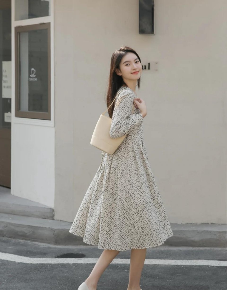 梨形身材女生如何穿出时尚感？关键要看衣服，是否具备这“三点”