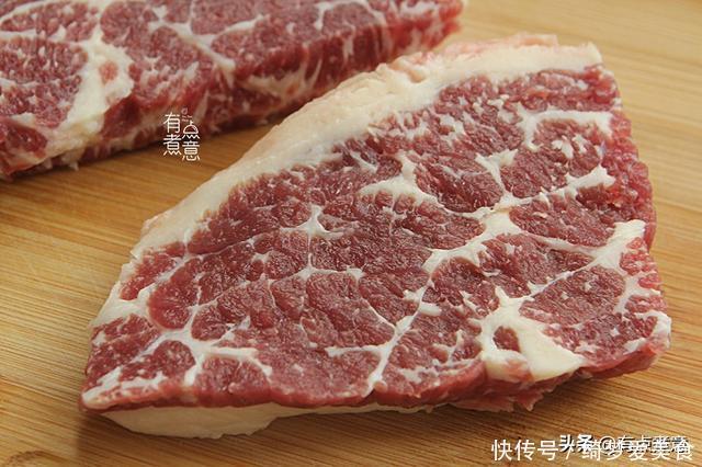 买牛排时,只要包装上有这“3个字”,不管啥牌子,都是合成牛排