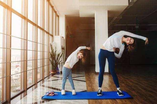 关晓彤|假如孩子有这个特征，小时候个子矮也不怕，将来会长成大高个