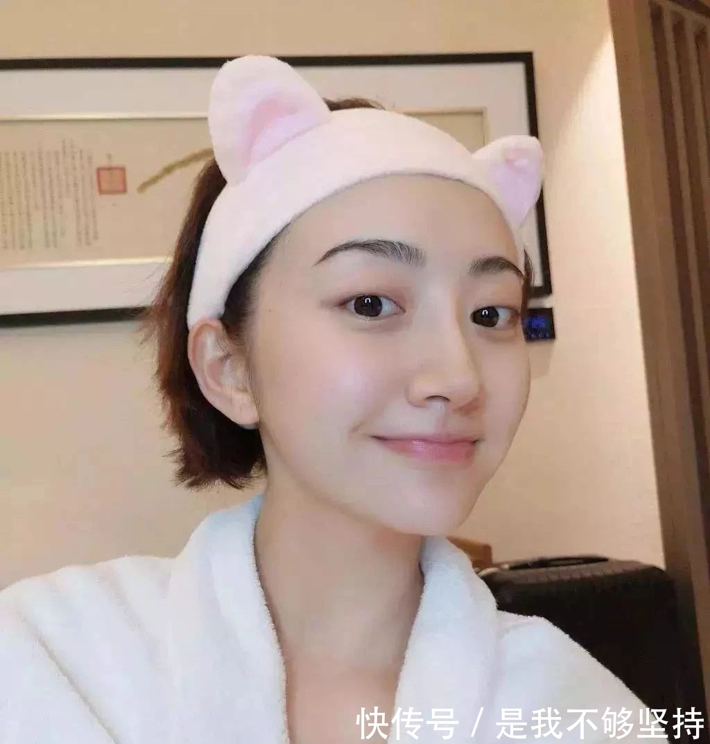 护肤品 女人不管多大,洗脸后要懂得“3不要”,不然再贵的护肤品也白用