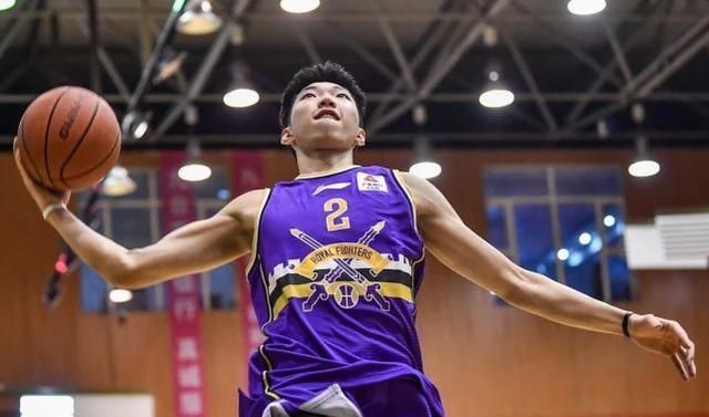 北控队|开赛仅6天!CBA最佳新秀之争已无悬念?实力远超同期郭艾伦