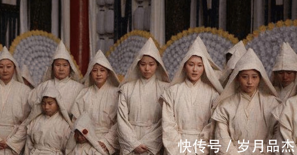 老人#清朝一户人家办丧事遇暴雨,老人预言要出贵人,多年后成真!