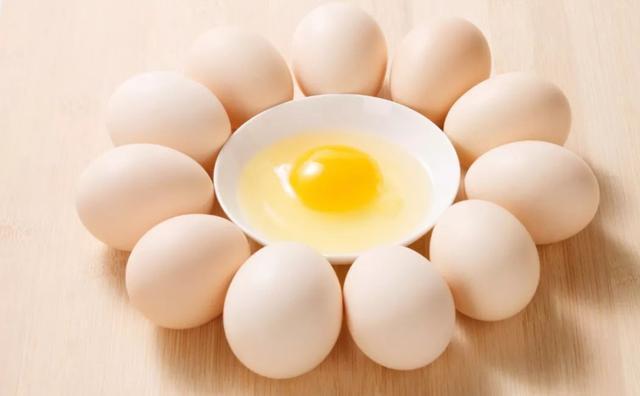 糖水|鸡蛋做辅食虽好,但若加了这几种食物就是剧毒,宝宝一口也不能吃