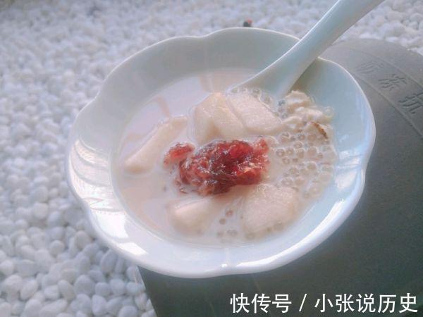 果宗|好吃到舔盘子的下饭菜秋天第一杯奶茶~梨子玉乳奶茶！