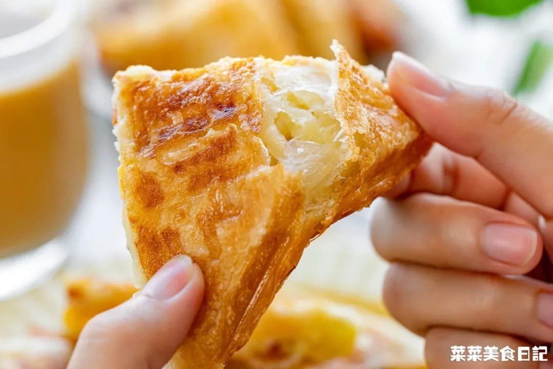 培根|懒人最爱！1块钱的手抓饼，换个做法秒变M记早餐！