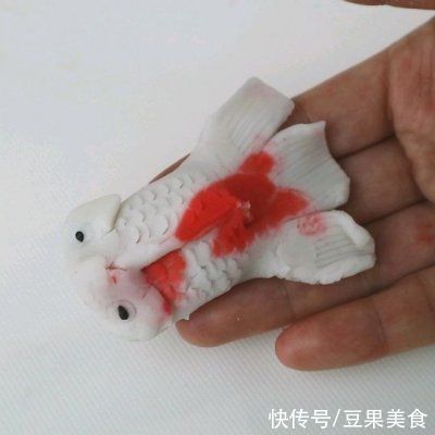 这道锦鲤蒸饺，汤汁都要舔干净