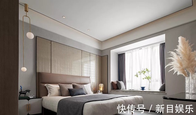 起居室|140平容纳生活百状,既有人间烟火,也要点燃感官的艺术氛围