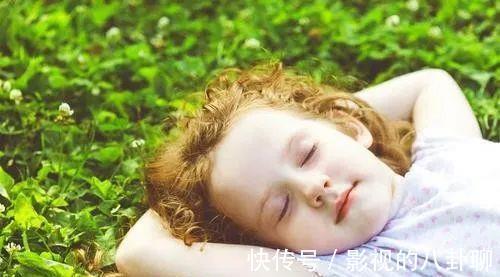 呵护|“生命教育”是父母给孩子的礼物,呵护孩子“感知生命”的天赋!