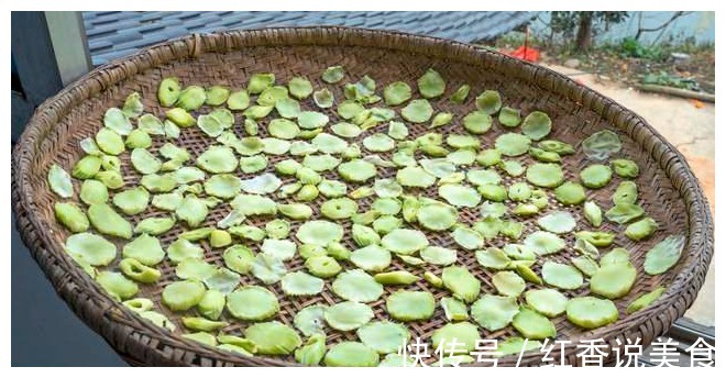 这5种蔬菜晒干后，比新鲜的好吃太多！炖肉炒菜都行，放1年不坏