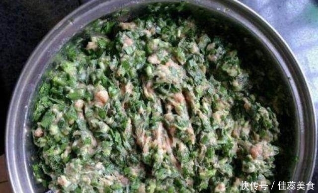 步骤|难怪婆婆包的肉馅饺子这么好吃,原来是加了这一个步骤!