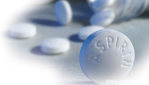 养花浇水放个小药片,比施肥还管用,猛开花,不黄叶