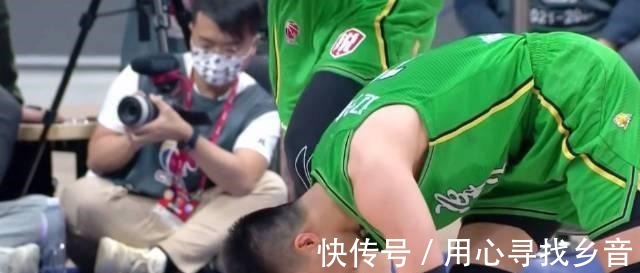 cb重磅!郭艾伦伤情出炉,辽宁总冠军悬了!网友天道有轮回!