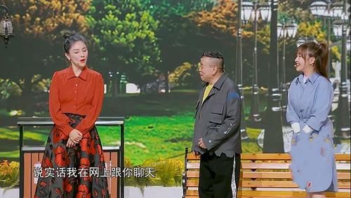 潘长江父女上蓝台春晚演小品，郭冬临猛灌汽水，煞费苦心却没笑点