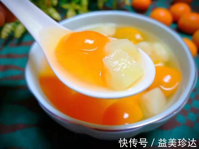 奶奶|咳嗽总不好?80岁奶奶:两种食材一起煮,清热润肺,全家人不咳嗽