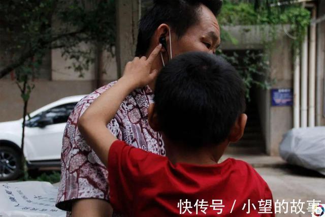 儿子|男童骨折后不敢说导致残疾,妈妈离去,耳聋爸爸苦苦携其求医4年