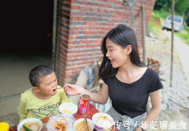 经纪公司|现实版“伤仲永”，曾经红极一时的“小马云”，解雇后何去何从？